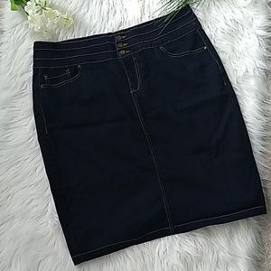 MOVING - MAKE OFFER!Stretch Denim Skirt size 18